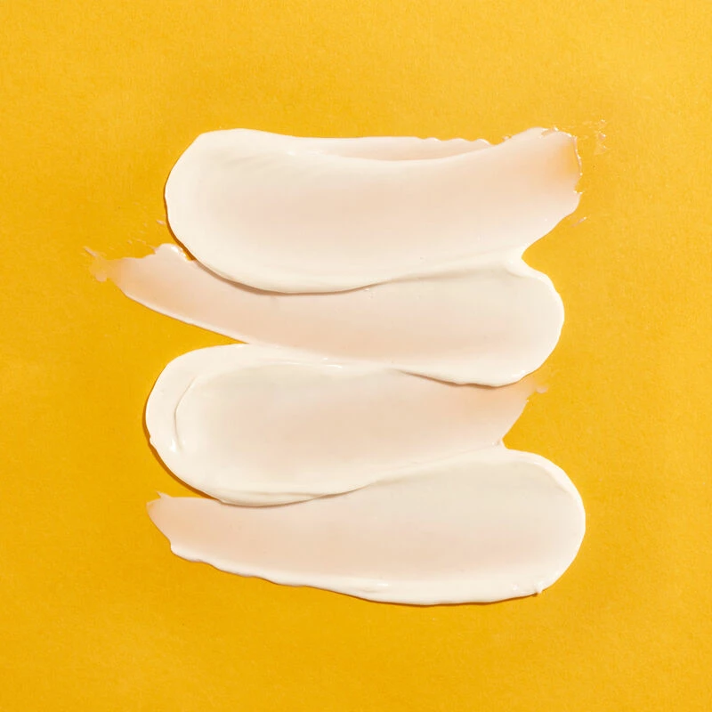 Peter Thomas Roth Water Drench SPF 45 Hyaluronic Cloud Moisturizer 2 Peter Thomas Roth Water Drench SPF 45 Hyaluronic Cloud Moisturizer