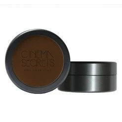Cinema Secrets Ultimate Foundation 100 Series Face