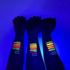 Gavissi Neon Festival UV Paint Palette 5 Gavissi Neon Festival UV Paint Palette